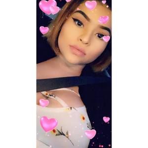 Meet your Posher, Selena